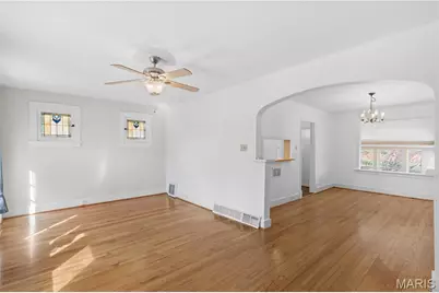 810 N Rock Hill Road, Rock Hill, MO 63119 - Photo 7