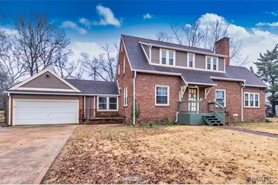 20 Barcelona Avenue, Saint Louis, MO 63138 - Photo 1