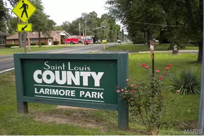 20 Barcelona Avenue, Saint Louis, MO 63138 - Photo 29
