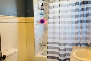 211 Virginia St, Hannibal, MO 63401 - Photo 25