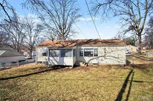 10454 Coburg Lands Dr, Saint Louis, MO 63137 - Photo 23