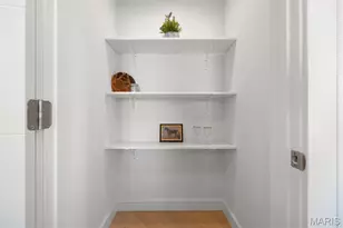 1201 MacKay Pl, Saint Louis, MO 63104 - Photo 23