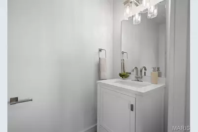 1201 Mackay Place, Saint Louis, MO 63104 - Photo 27