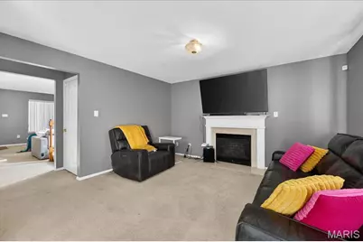 4541 Robbins Grove Drive, Florissant, MO 63034 - Photo 7