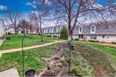 4351 Chateau De Ville Drive #C, Saint Louis, MO 63129 - Photo 17