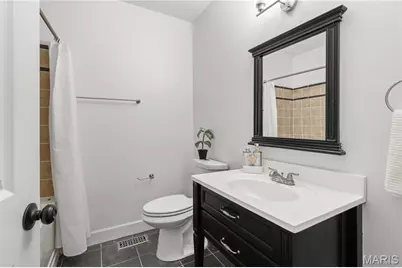 2845 Wyoming Street, Saint Louis, MO 63118 - Photo 25