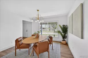 11146 Crickett Hill Dr, Saint Louis, MO 63146 - Photo 9