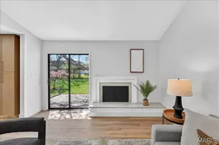 11146 Crickett Hill Dr, Saint Louis, MO 63146 - Photo 17