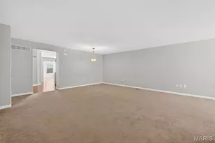 144 Carytown Ln, Florissant, MO 63034 - Photo 5