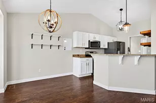 146 Marble Crossing Dr, Wentzville, MO 63385 - Photo 9