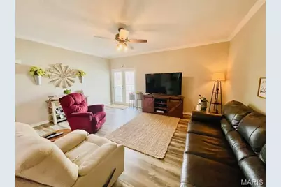 1300 N Main Street #204, Sikeston, MO 63801 - Photo 7