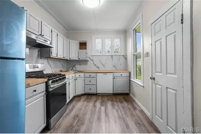 6204 Vermont Avenue, Saint Louis, MO 63111 - Photo 3