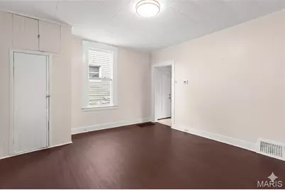 6204 Vermont Avenue, Saint Louis, MO 63111 - Photo 11