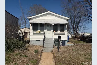 545 Davis Street, Saint Louis, MO 63111 - Photo 1