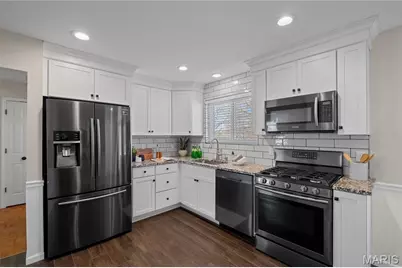 4733 McCorry Drive, Saint Louis, MO 63123 - Photo 7