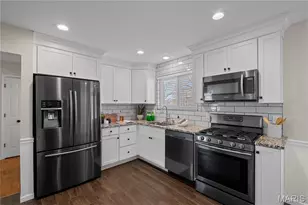 4733 McCorry Dr, Saint Louis, MO 63123 - Photo 7