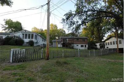 12428 Marine Avenue, Maryland Heights, MO 63043 - Photo 39