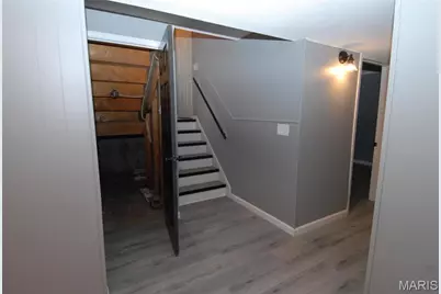 12428 Marine Avenue, Maryland Heights, MO 63043 - Photo 5