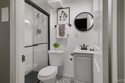 5853 Hunterbrook Court, Saint Louis, MO 63129 - Photo 17