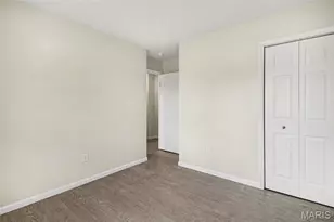 5853 Hunter Brook Ct, Saint Louis, MO 63129 - Photo 11