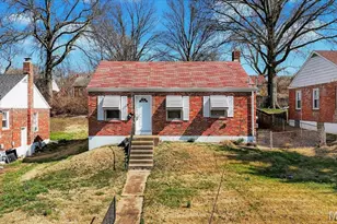 2425 Shirley Ave, Jennings, MO 63136 - Photo 1