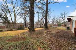 8302 Woodhurst Dr, Berkeley, MO 63134 - Photo 27