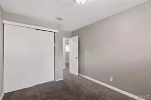 8302 Woodhurst Dr, Berkeley, MO 63134 - Photo 17