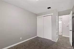 8302 Woodhurst Dr, Berkeley, MO 63134 - Photo 21