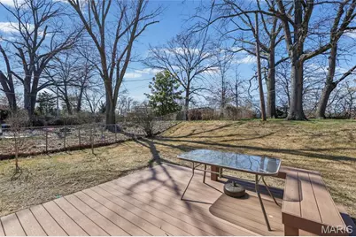 939 Oak Ridge Avenue, Saint Louis, MO 63126 - Photo 27