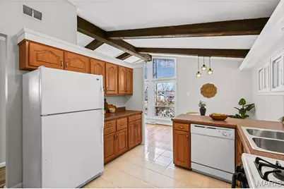 939 Oak Ridge Avenue, Saint Louis, MO 63126 - Photo 9