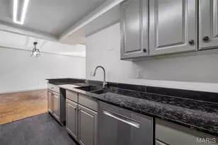 200 S Brentwood Blvd, Clayton, MO 63105 - Photo 25