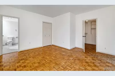 200 S Brentwood Boulevard #2F, Clayton, MO 63105 - Photo 27