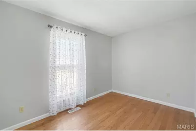 3652 Rosant Court, Florissant, MO 63034 - Photo 23