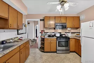 10024 Driver Ave, Overland, MO 63114 - Photo 19