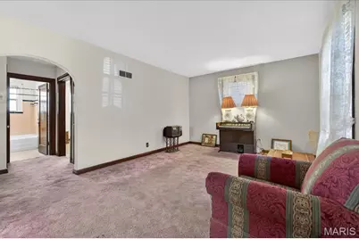 10024 Driver Avenue, Overland, MO 63114 - Photo 11