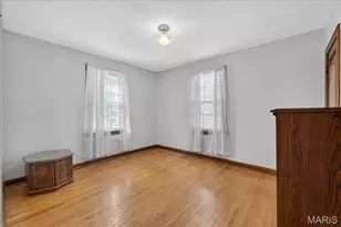 10024 Driver Ave, Overland, MO 63114 - Photo 15