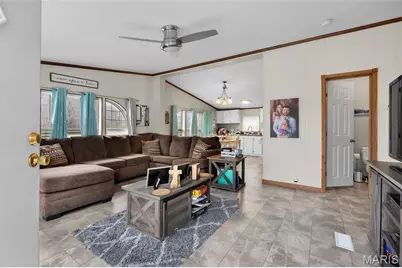 331 Chester Street, Fenton, MO 63736 - Photo 9