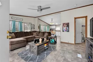 331 Chester St, Fenton, MO 63736 - Photo 9