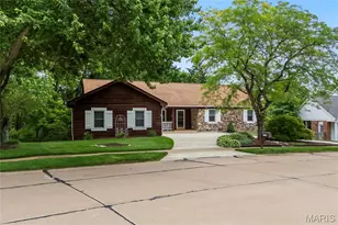 1334 Rusticview Dr, Ballwin, MO 63011 - Photo 37