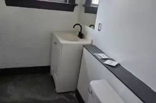 1215 Oakley Pl, Saint Louis, MO 63112 - Photo 11