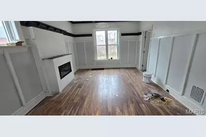 1215 Oakley Place, Saint Louis, MO 63112 - Photo 5