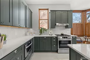 2346 Albion Pl, Saint Louis, MO 63104 - Photo 11