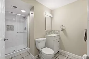 957 N Spoede Rd, Creve Coeur, MO 63146 - Photo 23