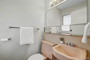 1475 Hollywood Ln, Florissant, MO 63033 - Photo 15