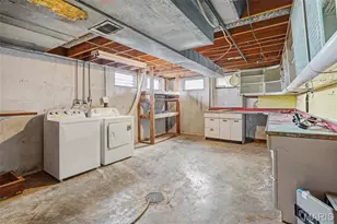 1475 Hollywood Ln, Florissant, MO 63033 - Photo 21