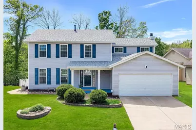 1912 Springtree Drive, Maryland Heights, MO 63043 - Photo 35