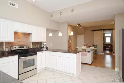 2703 McNair Avenue, Saint Louis, MO 63118 - Photo 15
