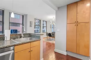 314 N Broadway, Saint Louis, MO 63102 - Photo 23