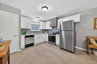 537 White Fence Drive, Wentzville, MO 63385 - Photo 9