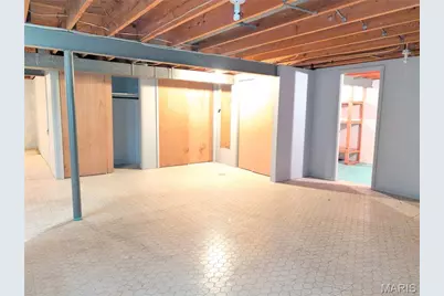 2325 Grassland Drive, Florissant, MO 63033 - Photo 19